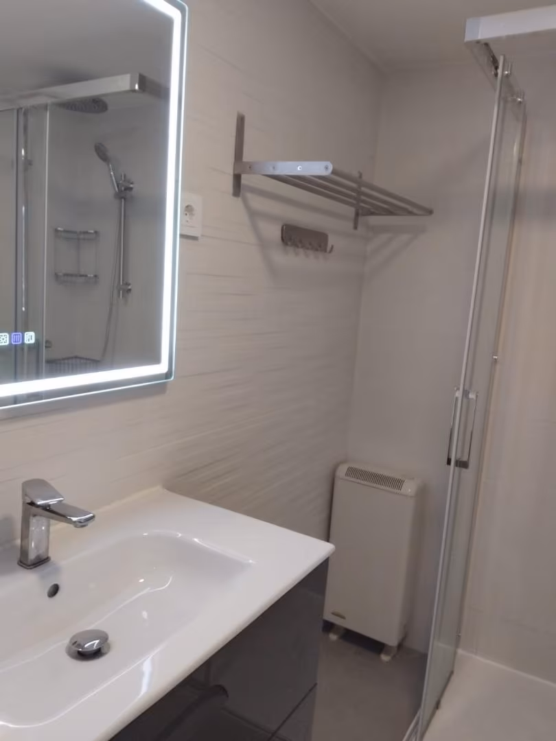 Piso en  Calle Sagunto 4 - Foto 9