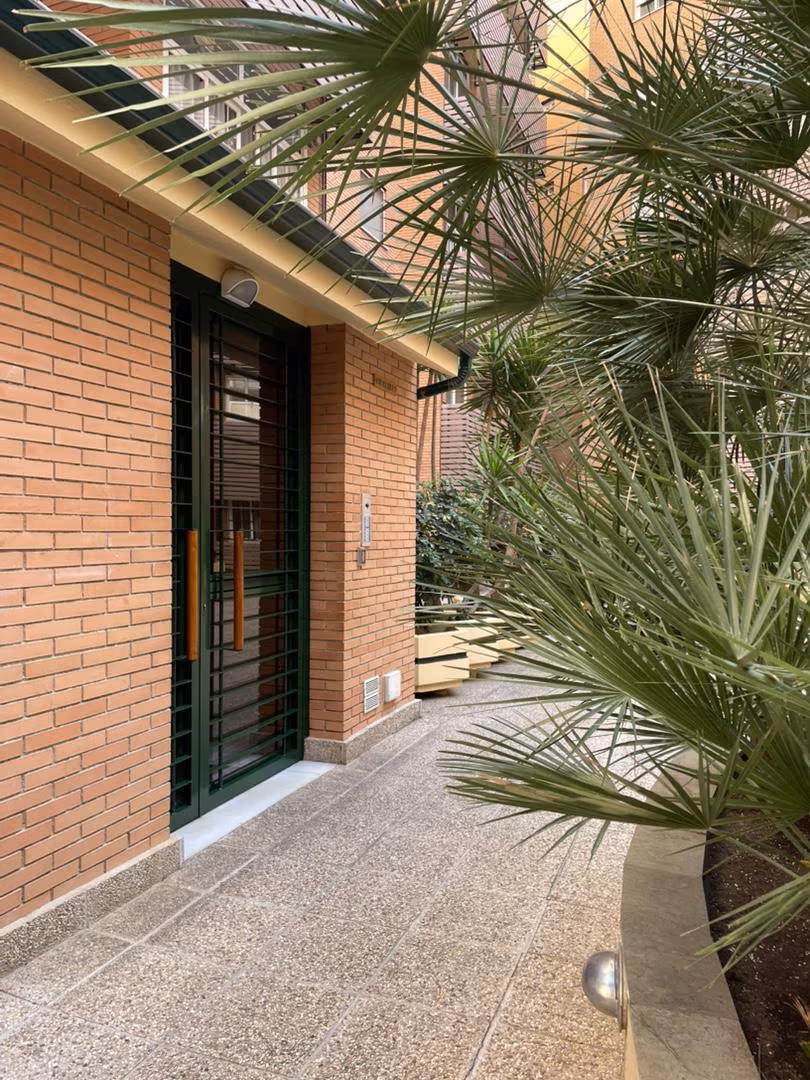Piso en  Avenida de Francisco Ayala 51 - Foto 4