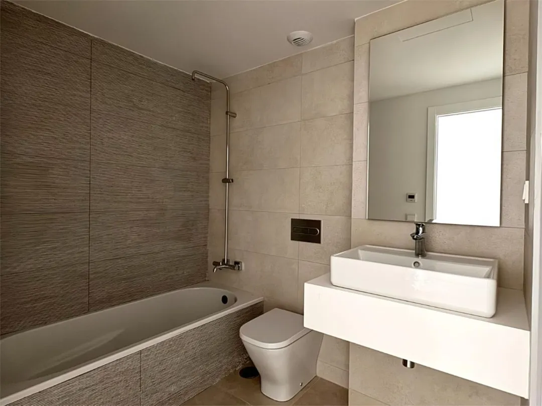 Casa adosada en  Calle Guarás 4 - Foto 10