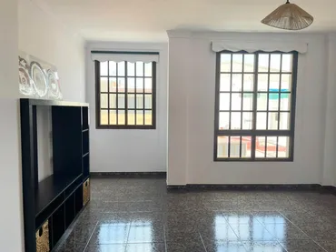 Piso en  Calle SIMANCAS - Foto 1