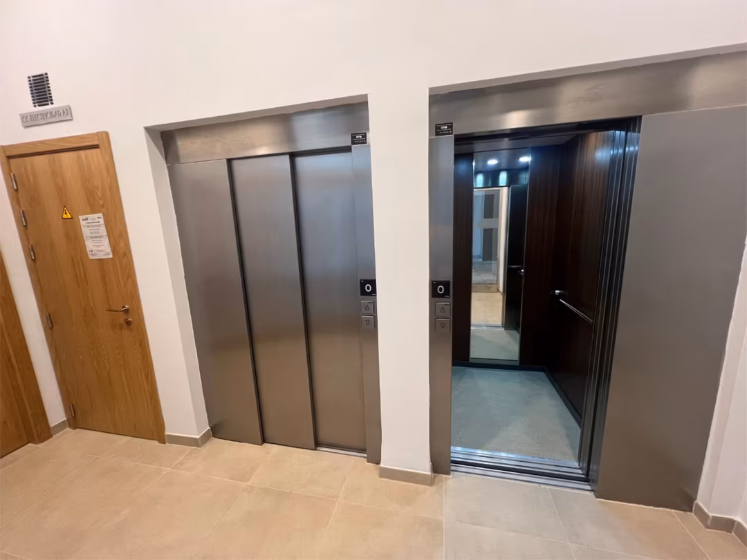 Piso en  Avenida de América 5 - Foto 5