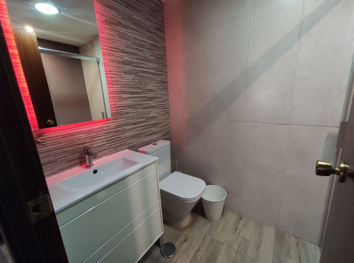 Piso en Avenida José Laguillo, 23, Puerta Carmona-Puerta Osario-Amador de los Ríos - Foto 12
