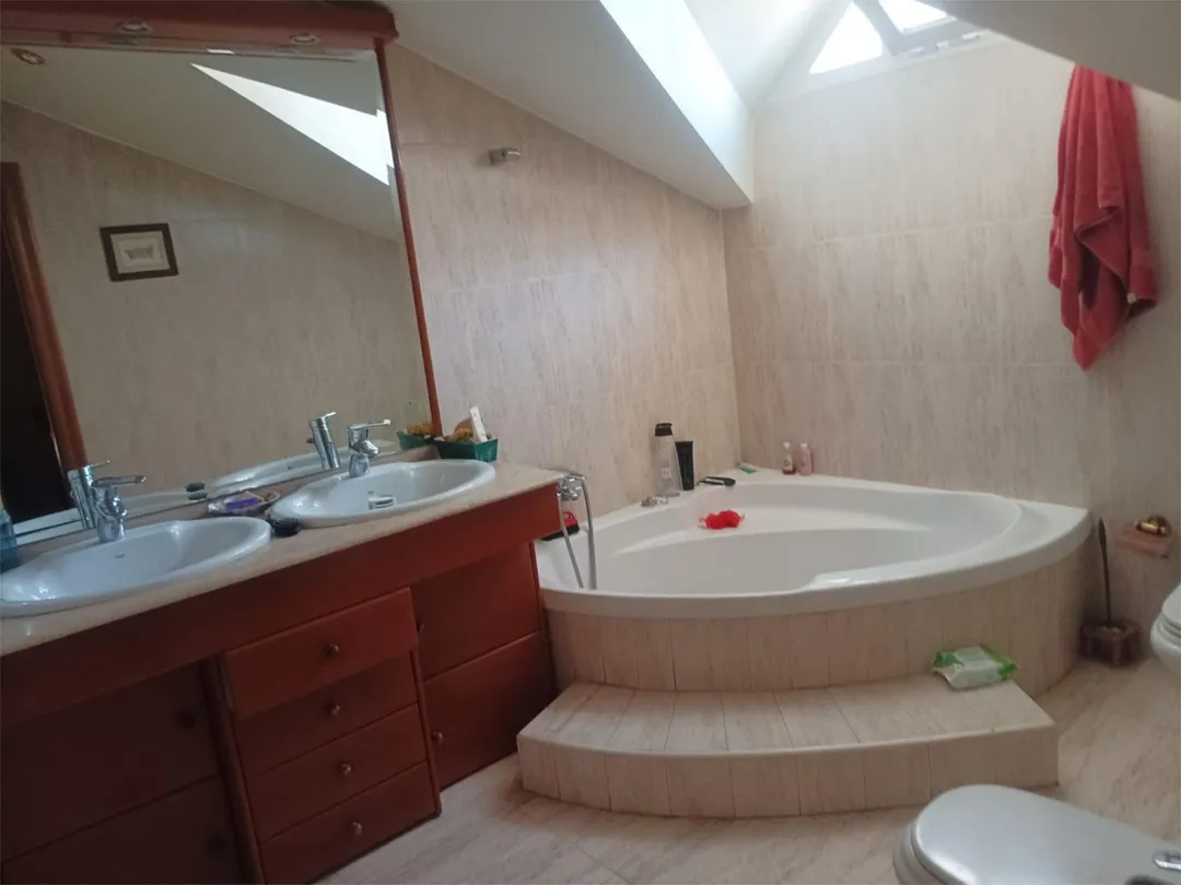 Casa adosada en  Calle Calderón de la Barca 20 - Foto 8