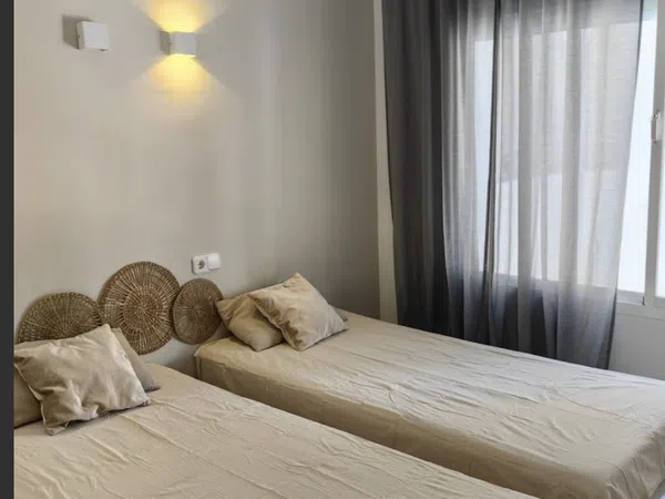 Piso en Urbanización Los Pinos de Aloha, 67 - Foto 2