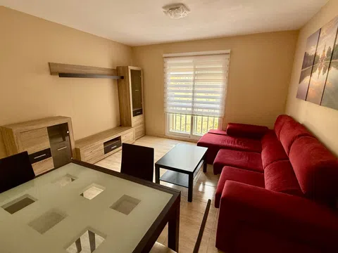 Piso en calle Virgen del Pilar, 43