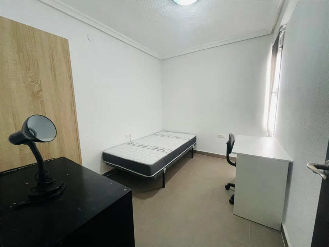 Piso en  Carrer Felipe Moya 20 - Foto 5