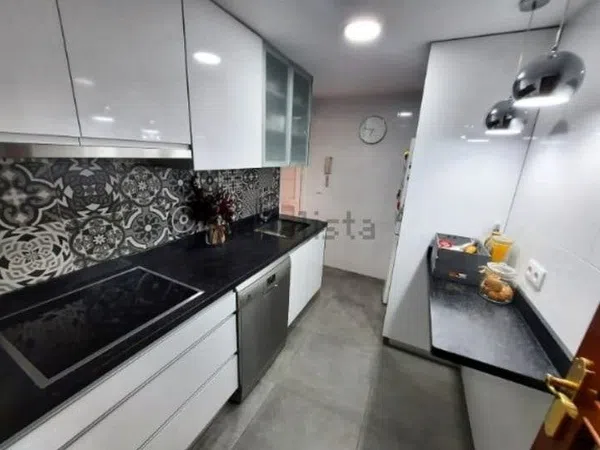 Piso en Calle Navas, 44, Centro Tradicional - Foto 12
