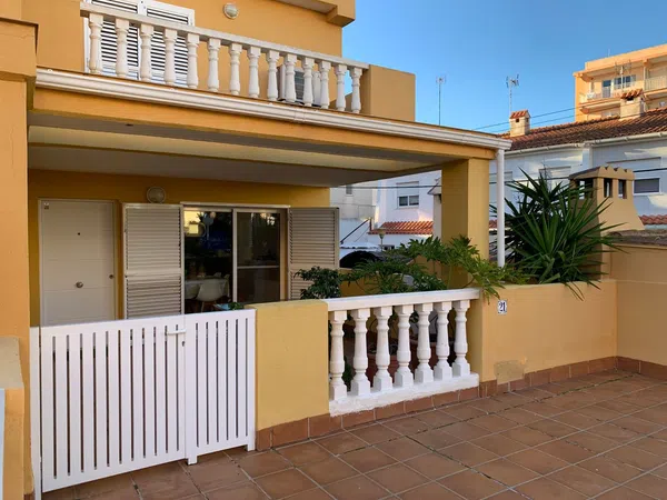 Chalet adosado en El Perelló - Foto 2