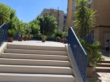 Piso en  Avenida de Dílar 16 - Foto 2