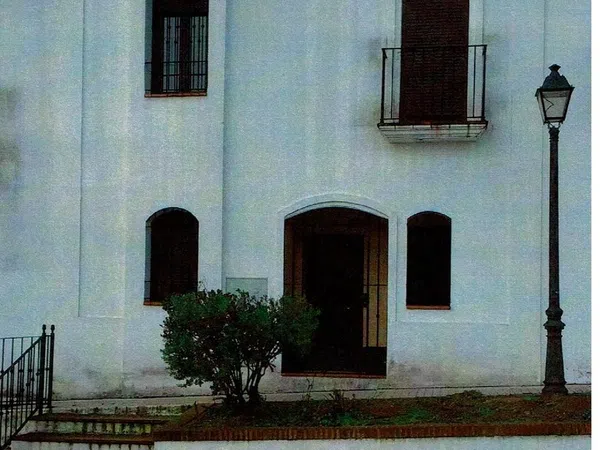 Chalet adosado en Avenida de la Cabalgata, 13 - Foto 1