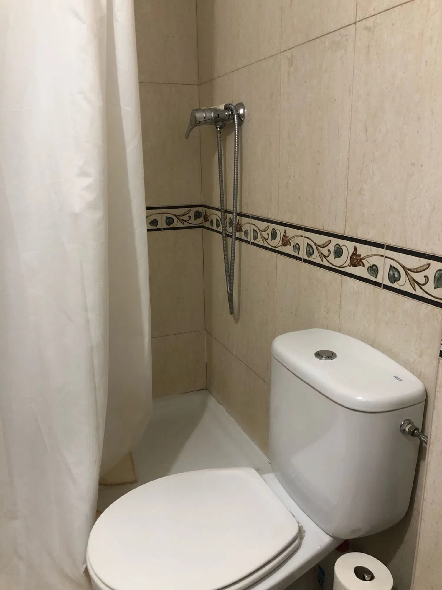 Piso en calle de Rosalia de Castro, 65 - Foto 5