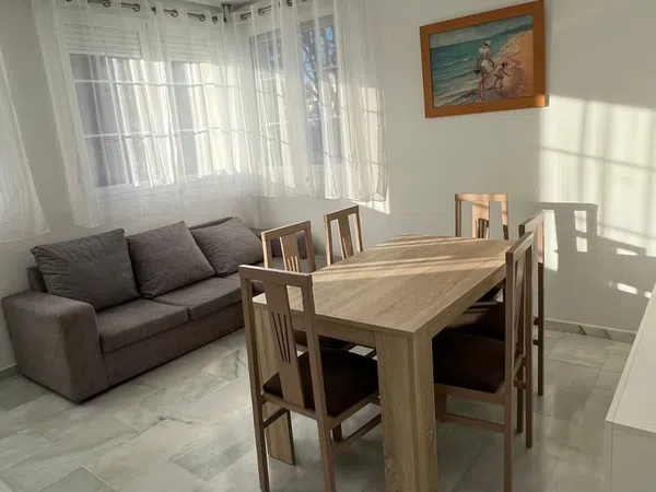 Dúplex en Avenida Juan Sebastián Elcano - Foto 2