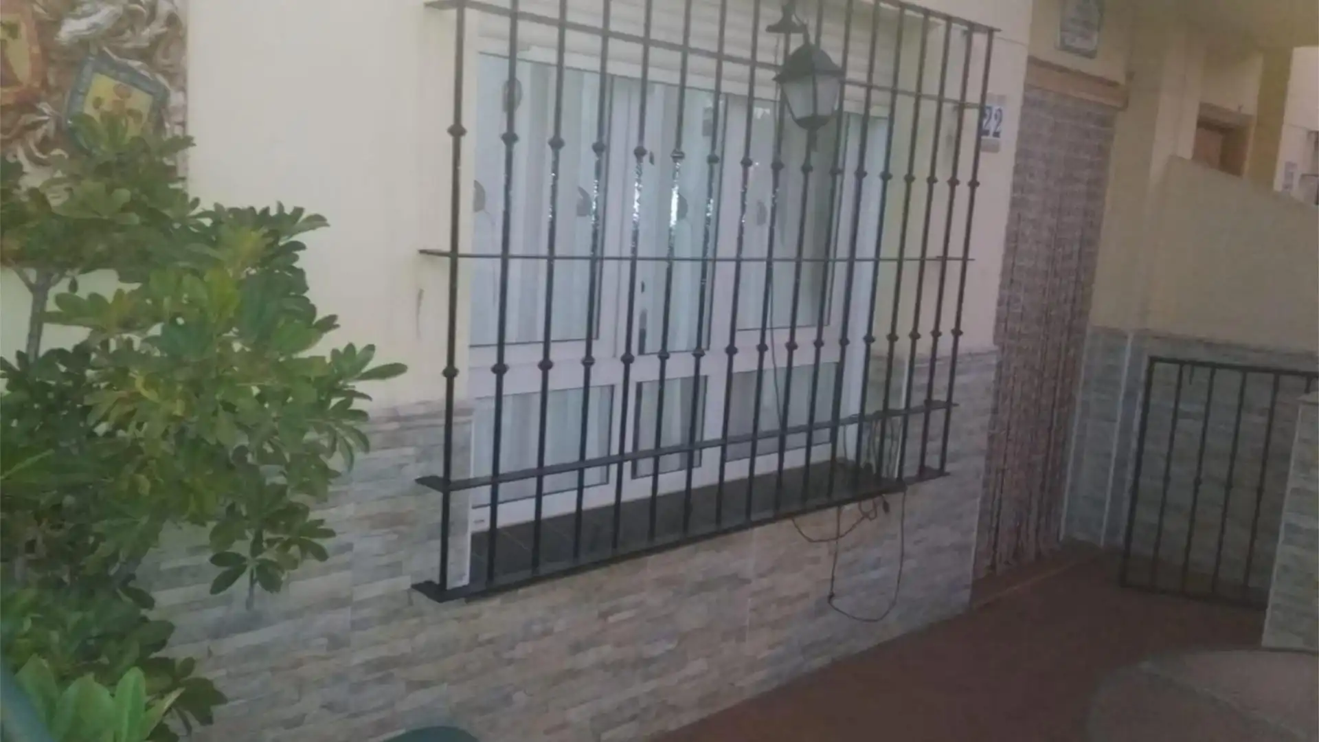 Casa adosada en  Calle San Rómulo 58 - Foto 1