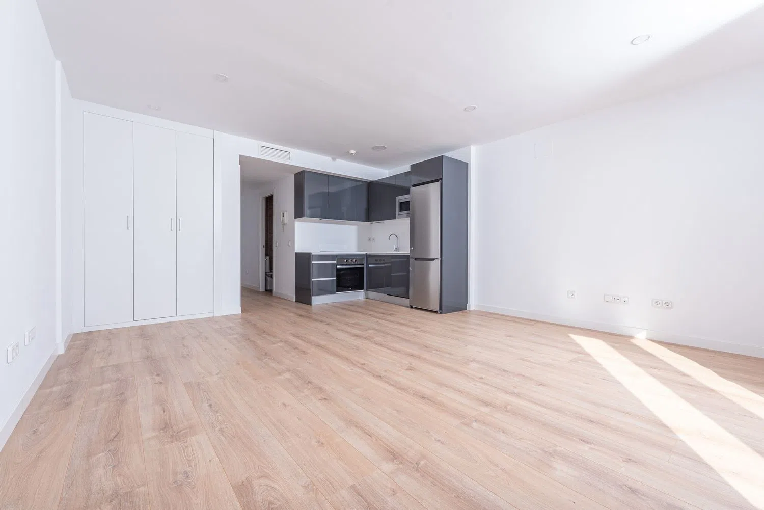 Estudio en calle del Doctor Ramón Castroviejo - Foto 3