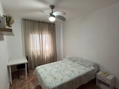 Piso en pasaje Escritor Pérez de Rivas, 2