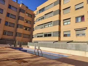 Piso en  Carrer Diego Fuentes Serrano 44 - Foto 1