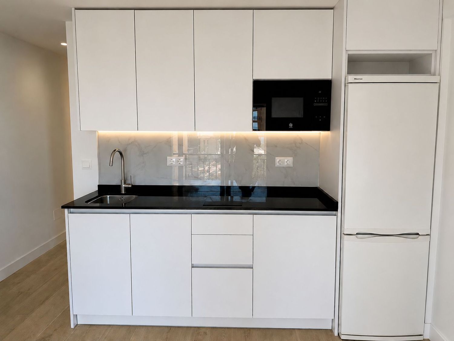 Piso en Calle de la Playa, 30, Playamar - Benyamina - Foto 2
