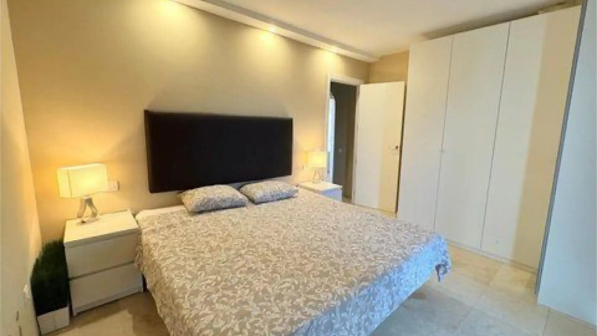 Ático en  Calle Alemania 1 - Foto 1