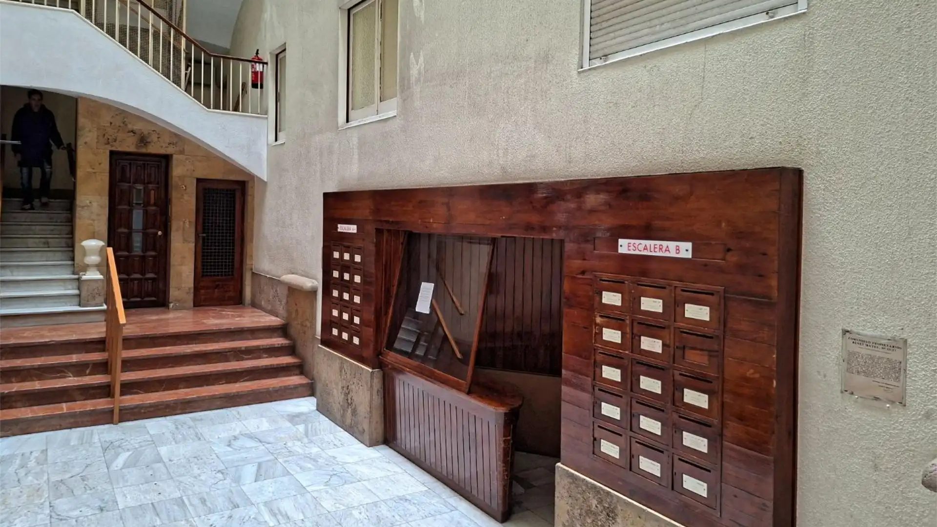 Piso en  Carrer de Benet Mateu 55 - Foto 2