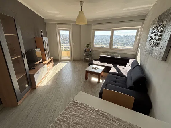 Piso en avenida de Emilio Martínez Garrido, 11