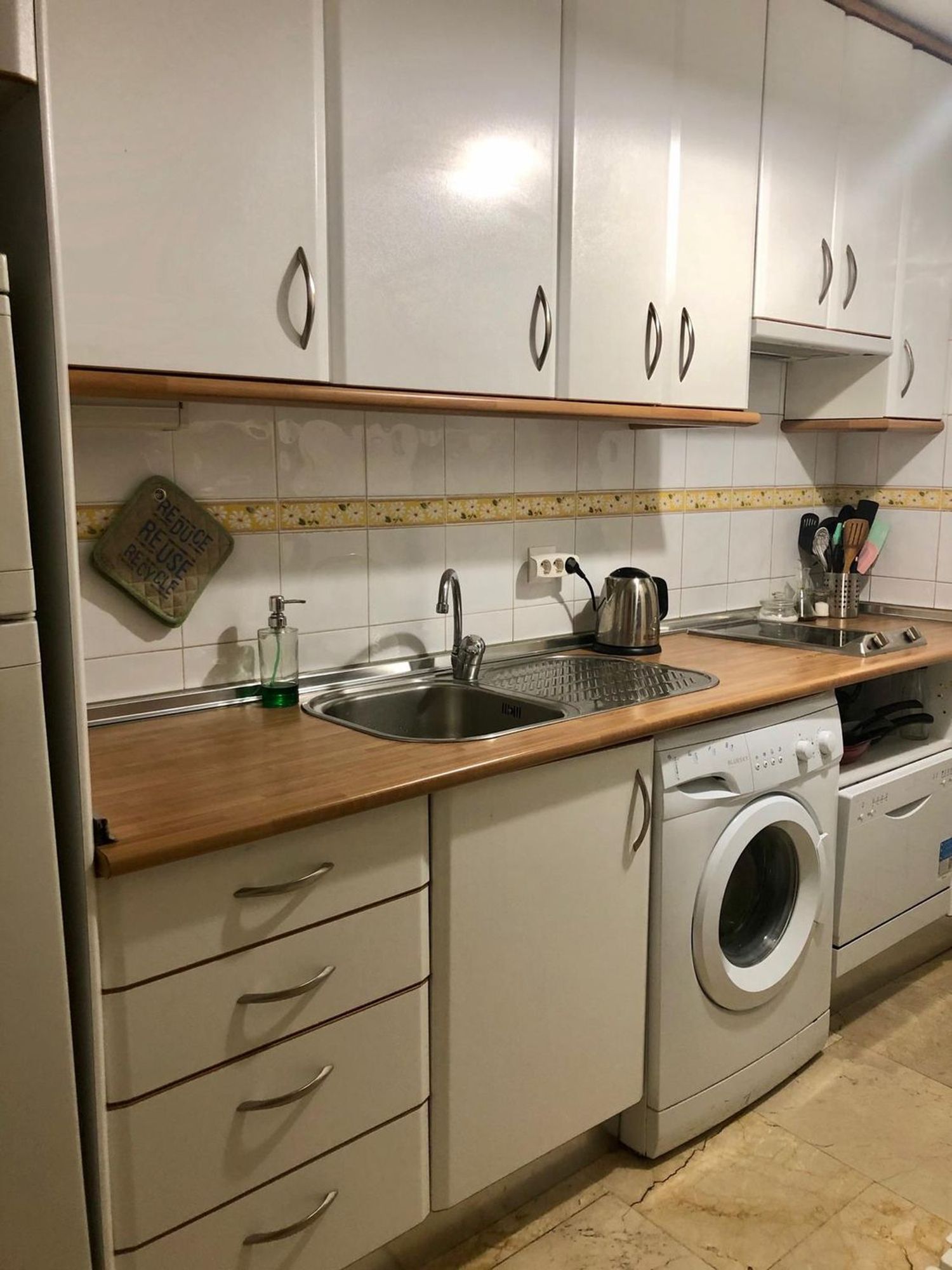 Piso en calle de María de Guzmán, 29 - Foto 16