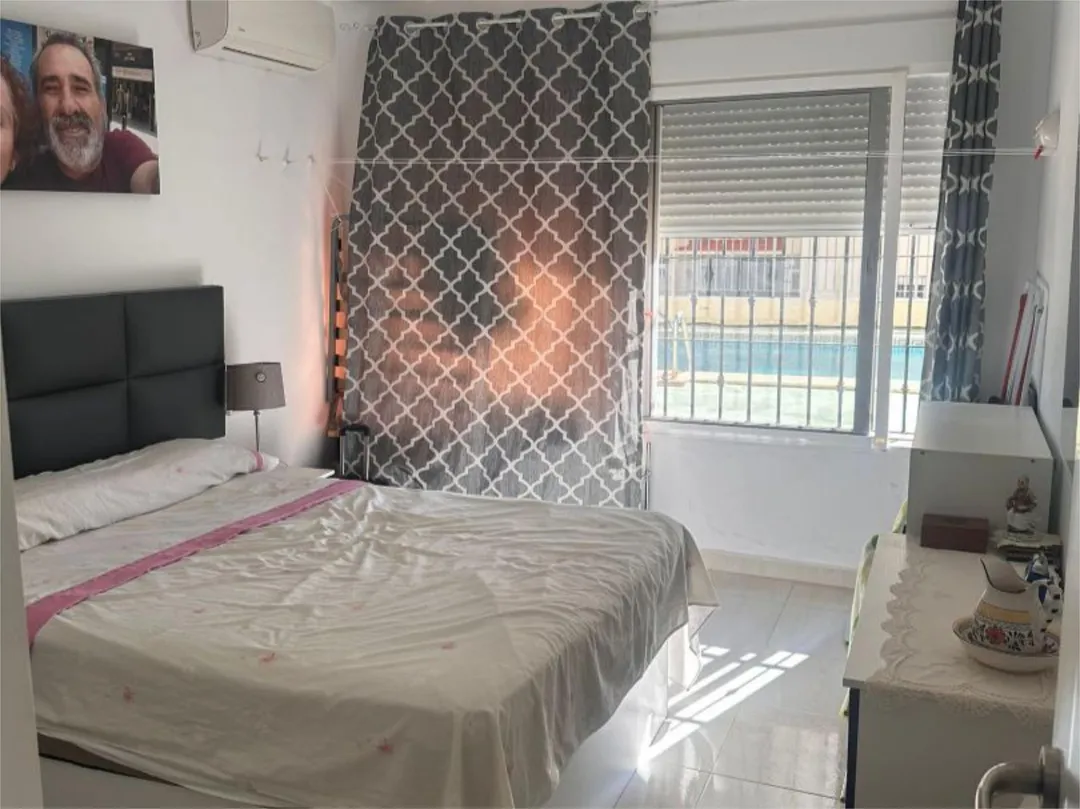 Piso en  Calle Ceuta 8 - Foto 2