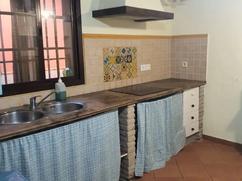 Casa adosada en  Calle Martín Ruiz 14 - Foto 4