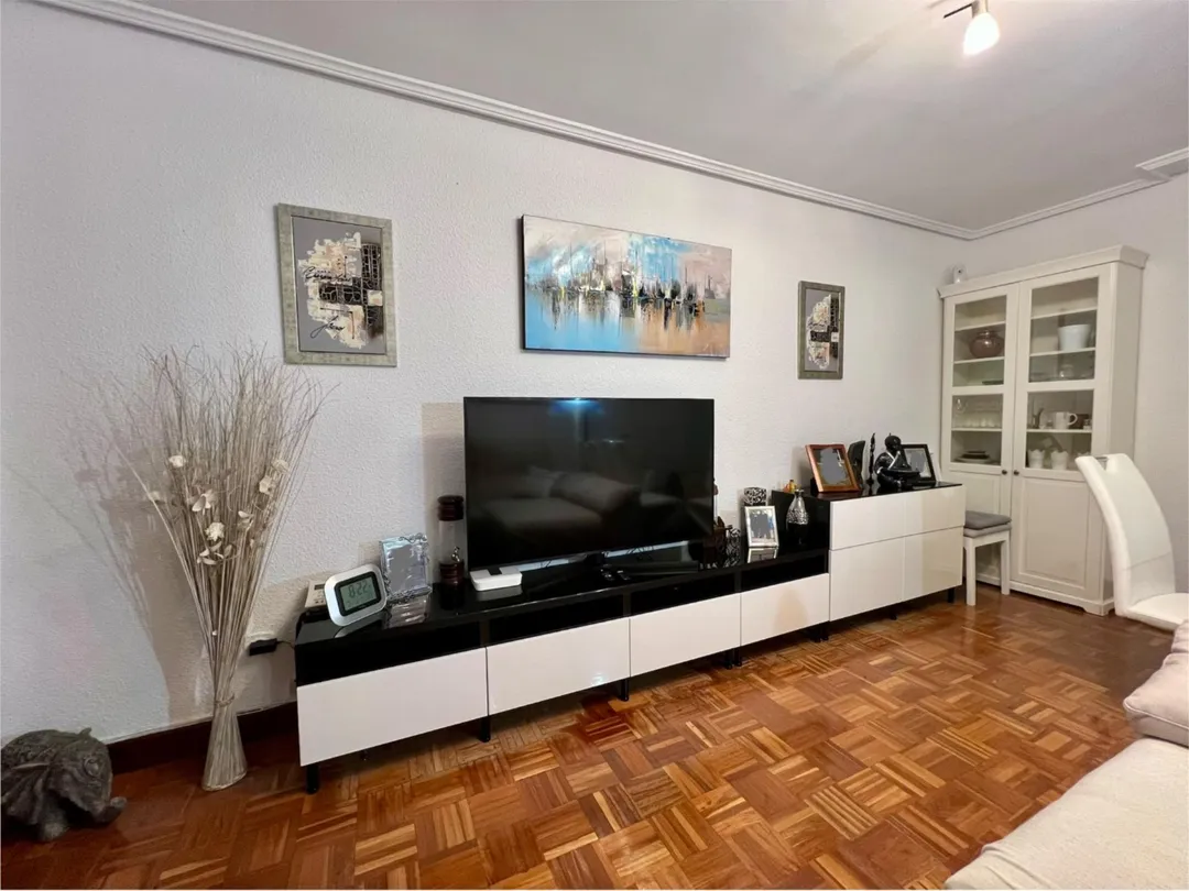 Piso en  Juntas Generales Kalea 33 - Foto 2