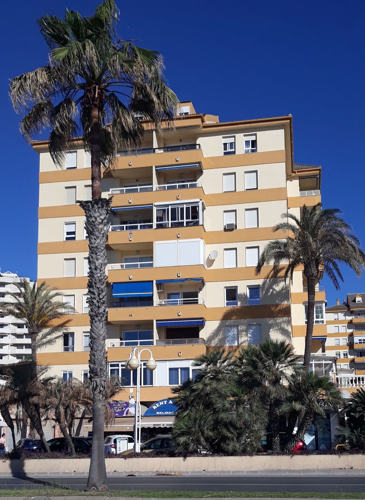 Piso en avenida Antonio Machado, 108 , urbanización Benalplaya - Foto 1