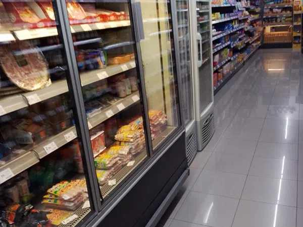 Local en Supermercado en Avenida de la Concòrdia, La Concòrdia - Foto 12