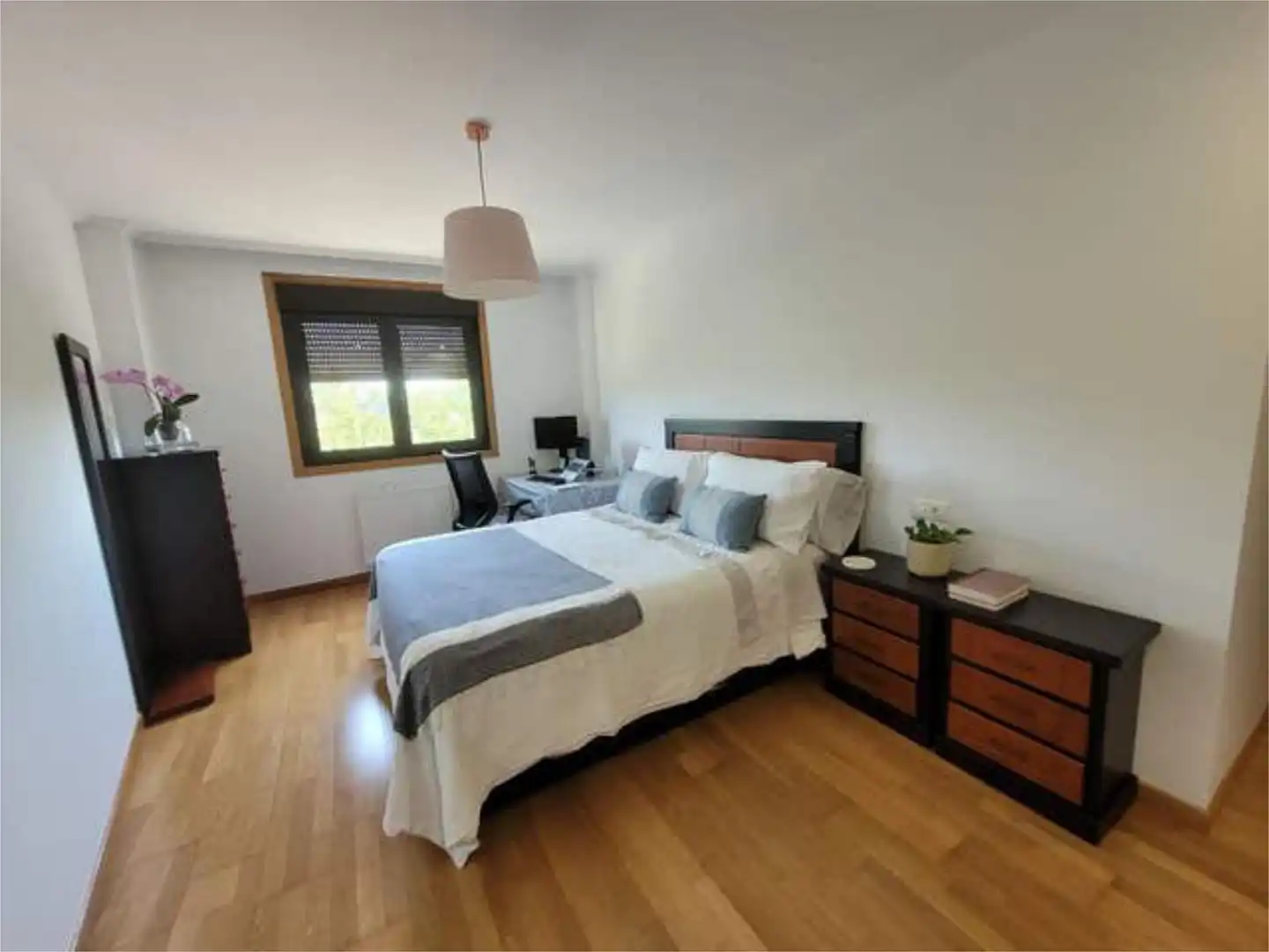Piso en PONTEAREAS PISO IMPECABLE - Foto 4