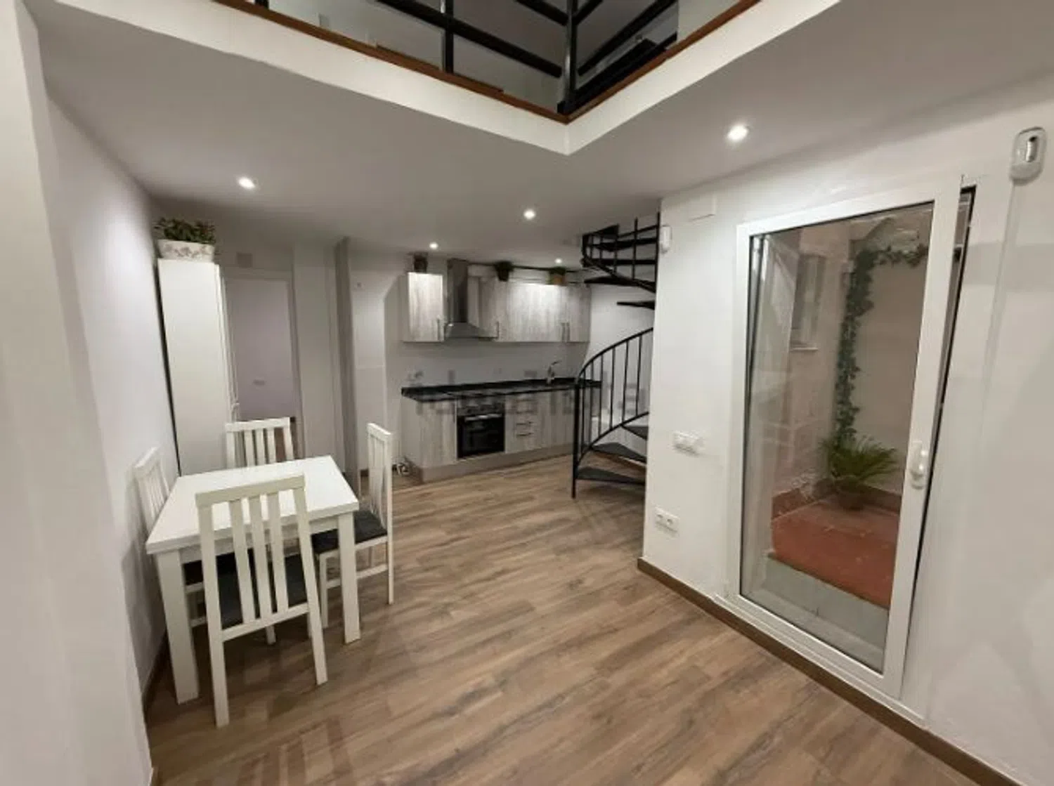 Dúplex en calle de los Castillejos, 181 - Foto 1