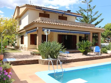 Chalet en  Gran Avinguda Jaume I 96 - Foto 1