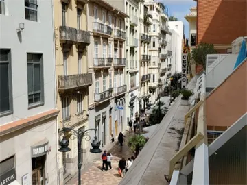 Piso en  Avinguda del Port 42 - Foto 1