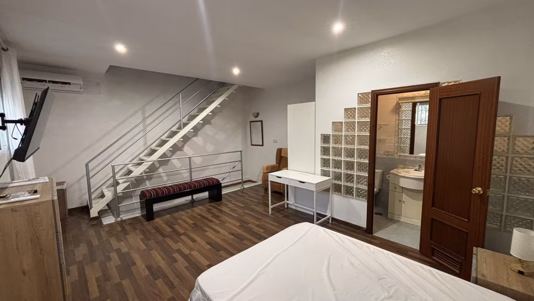 Casa adosada en  Calle Exposición 8 - Foto 13