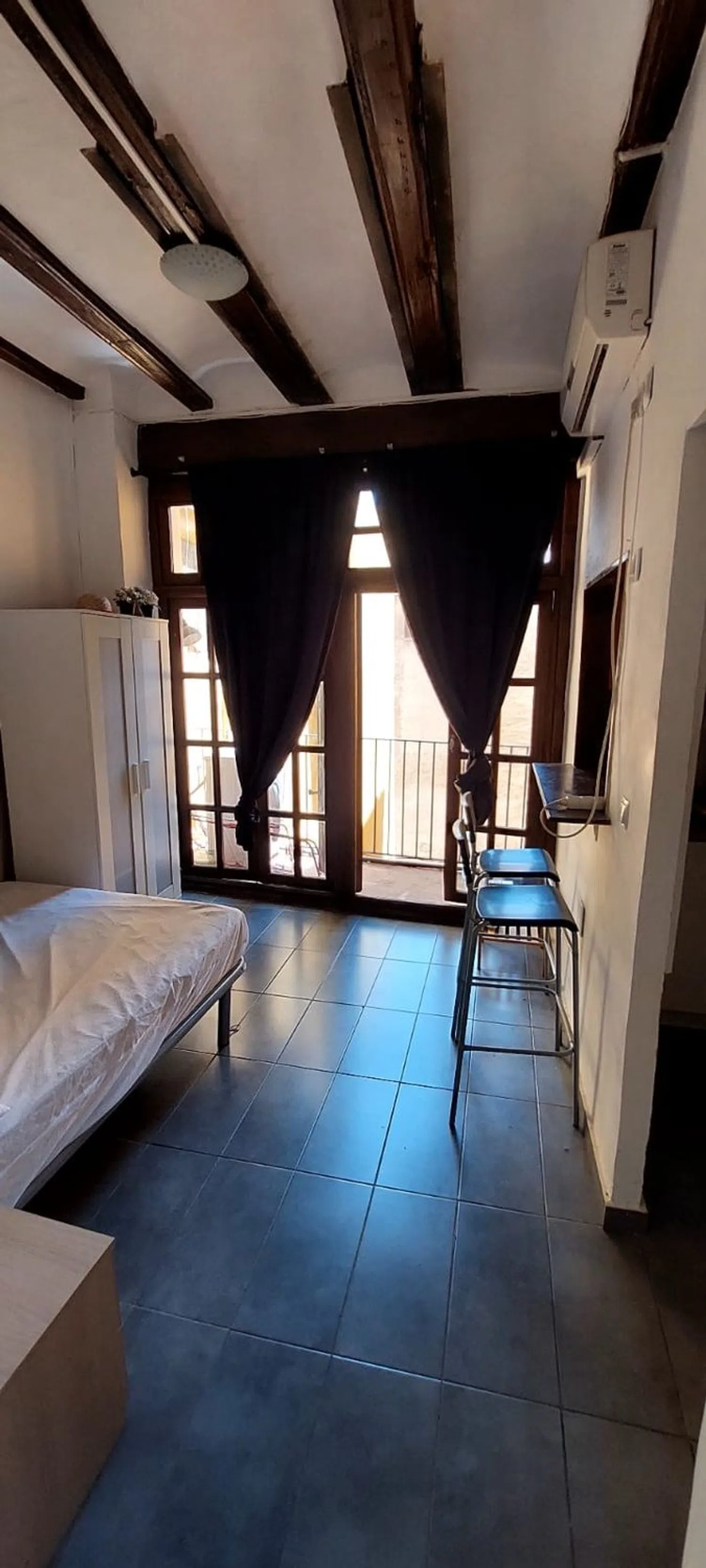Estudio en calle de les Salines, 8 - Foto 4