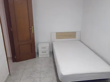 Piso en  Avinguda de Pérez Galdós 107 - Foto 8