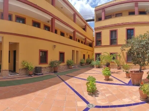 Piso en Calle Crédito, 2, Plaza de la Gavidia-San Lorenzo - Foto 2