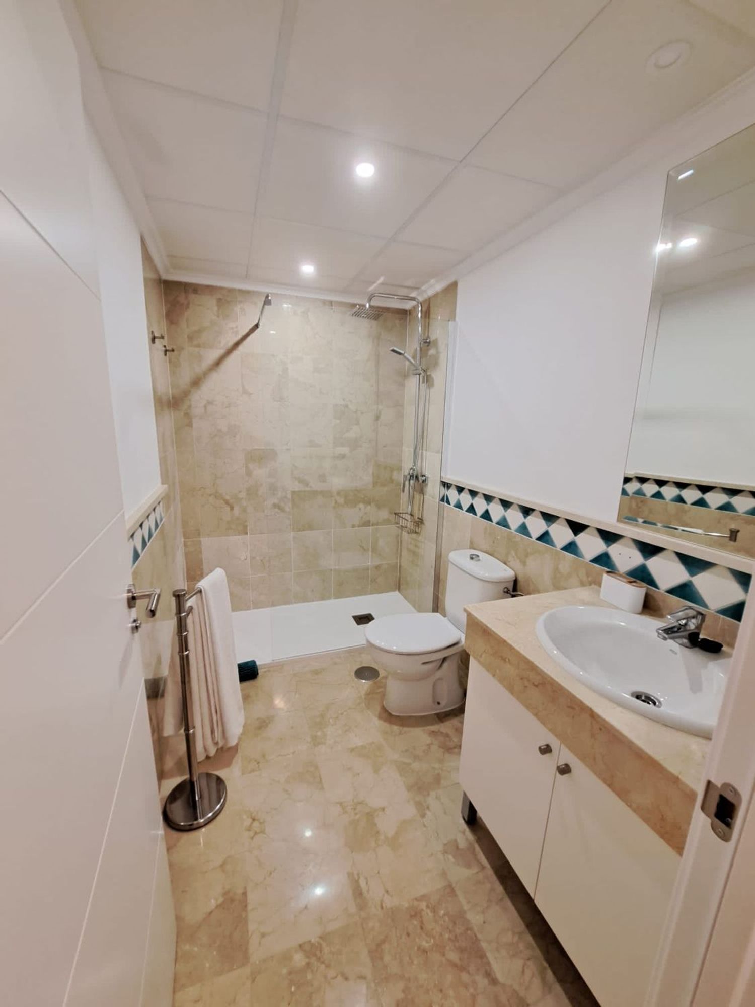 Piso en calle Tales de Mileto, 1 - Foto 18