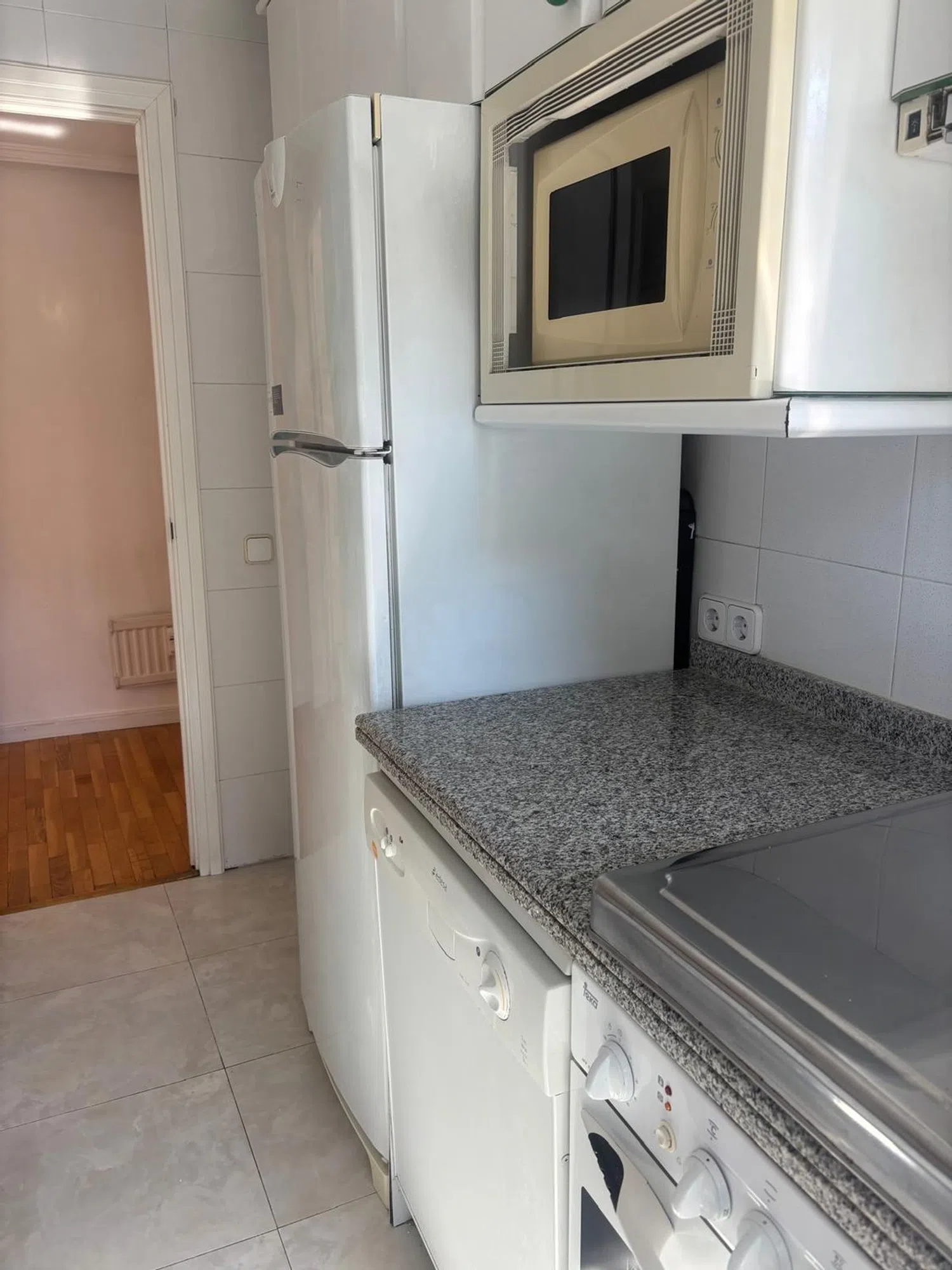 Piso en calle de Colombia, 33 - Foto 3