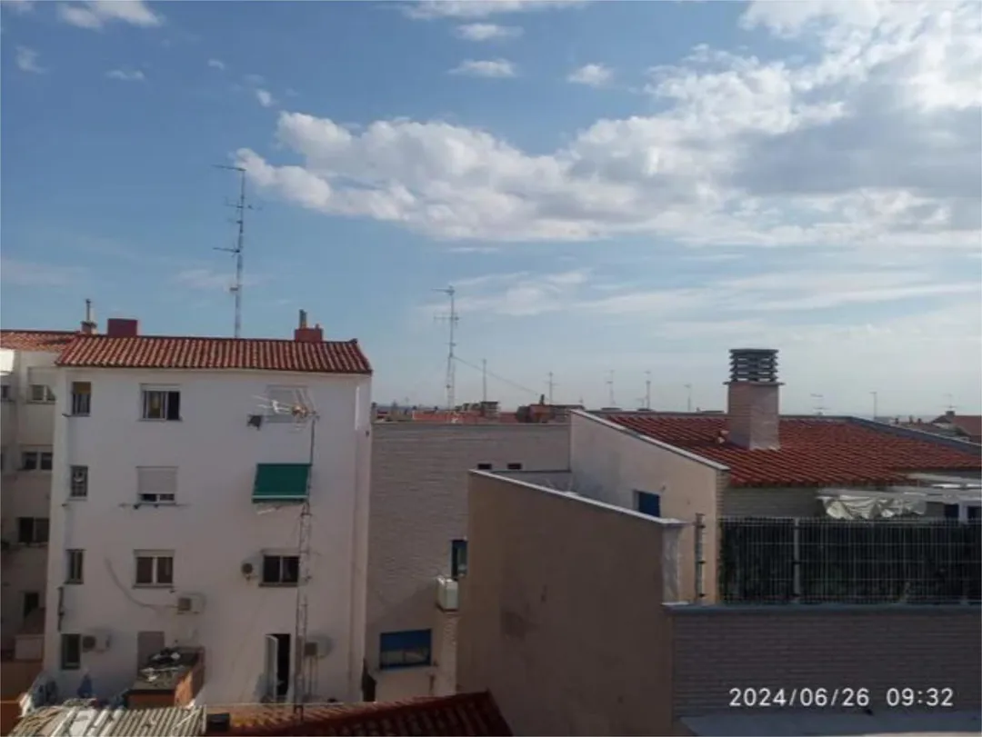 Piso en  Calle de Oviedo 30 - Foto 2