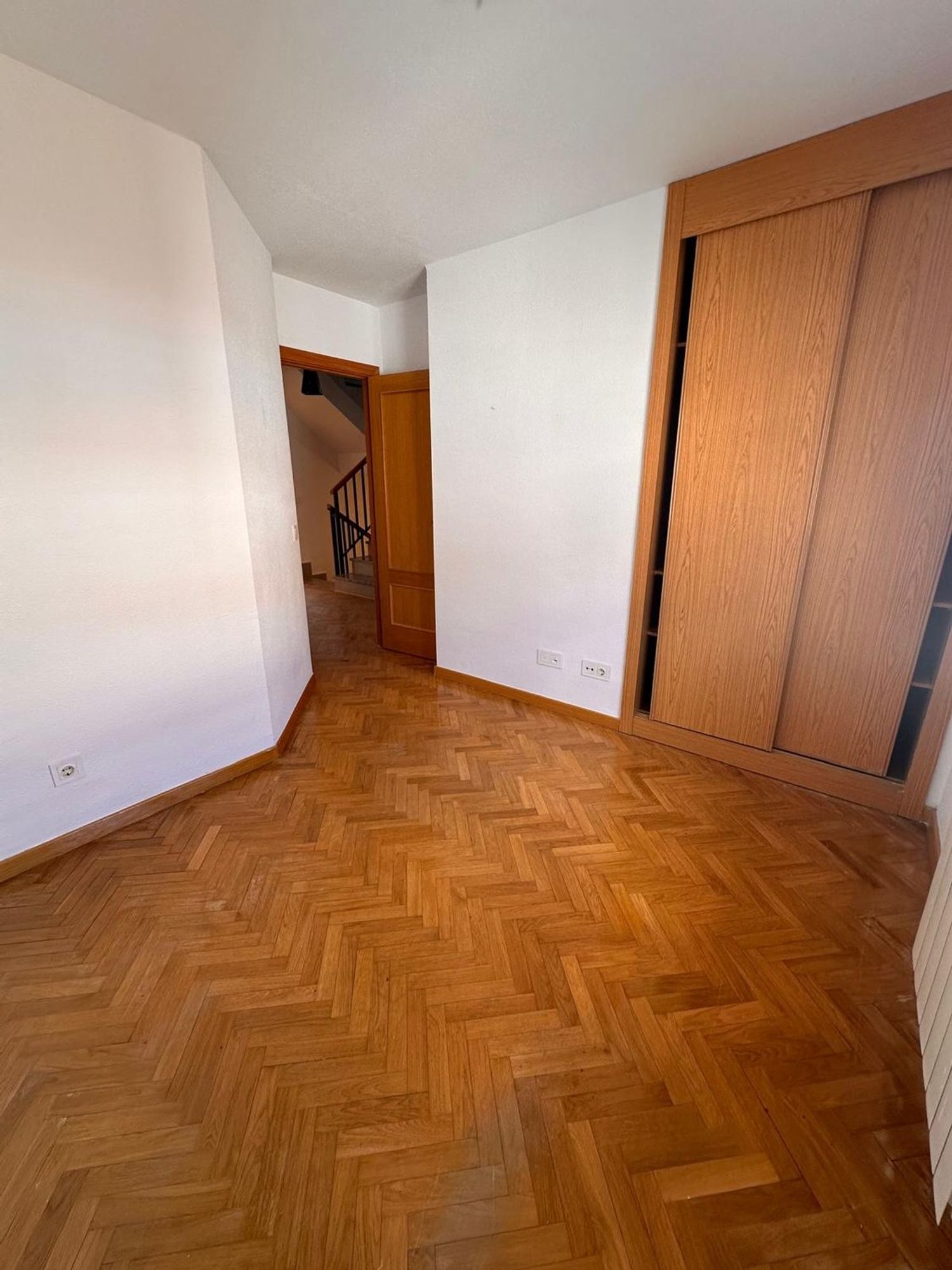 Chalet adosado en Loeches - Foto 5