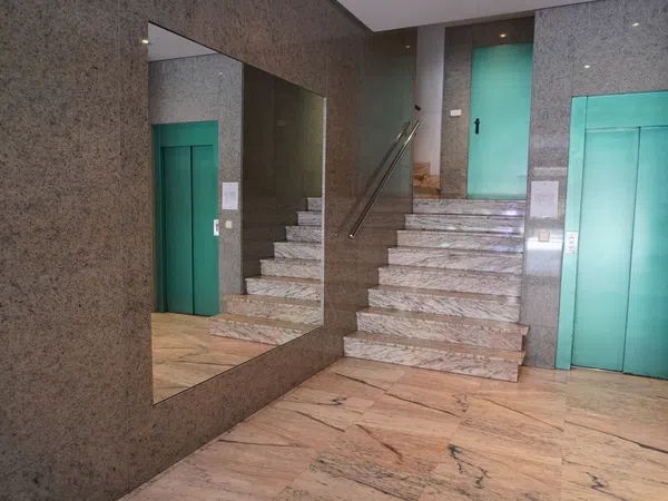 Piso en Calle Avellanos, 5, Salesas-Foncalada-Campoamor - Foto 5