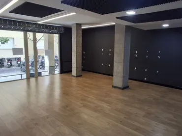 Local comercial en  Carrer dels Madrazo 54 - Foto 7