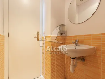 Local comercial en Alcalá de Henares - Foto 52