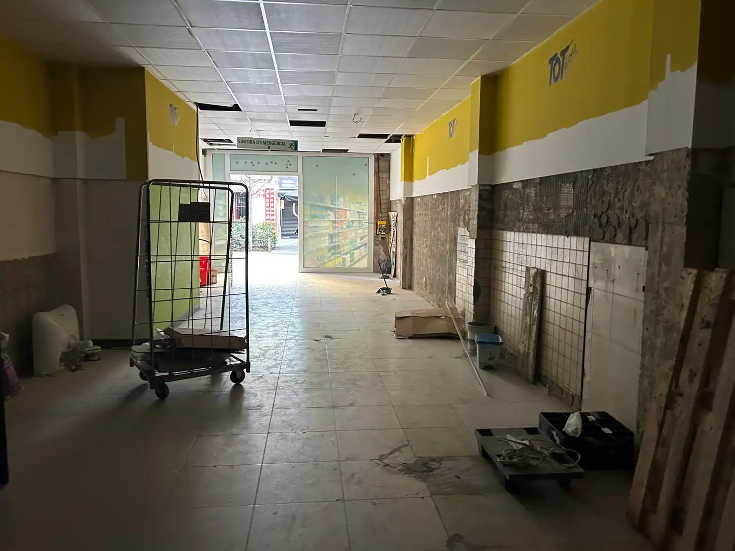 Local comercial en Sant Cugat del Vallès - Foto 3