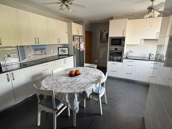 Piso en avenida de los Madroños, 15 - Foto 5