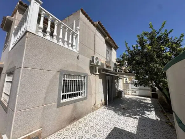 Chalet pareado en Calle Matilde Peñaranda, 14, Nueva Torrevieja - Foto 3