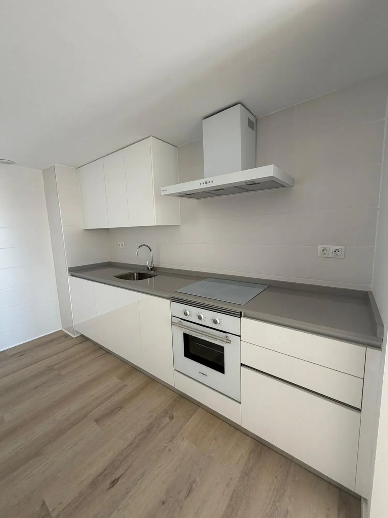 Piso en avenida Miguel de Cervantes, 2 - Foto 4