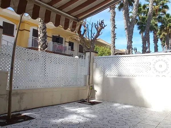 Chalet adosado en avenida Salamanca, 25